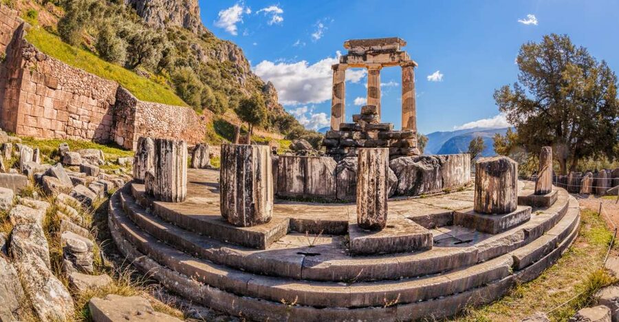From Athens: Delphi Full Day V.R. Audio Guided Tour - Why Delphi is worth a long day from Athens