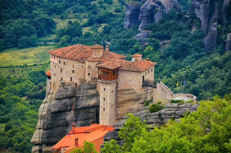 From Athens: Meteora Monasteries and Hermit Caves Tour - Key details before you book