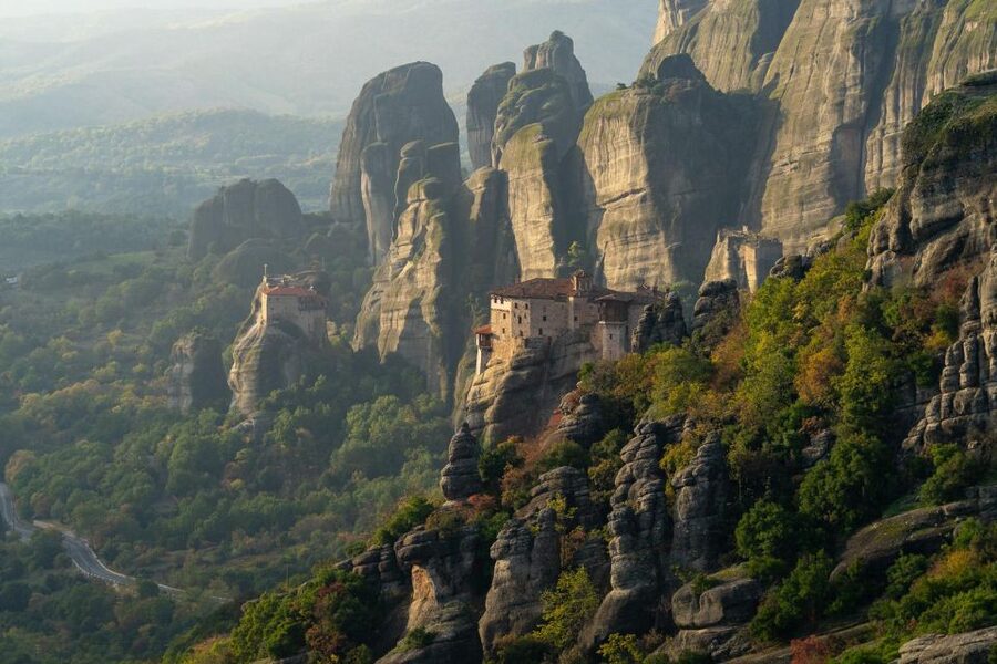 From Athens: Meteora Train Trip with Overnight Stay - Why an overnight Meteora trip works better than a day trip