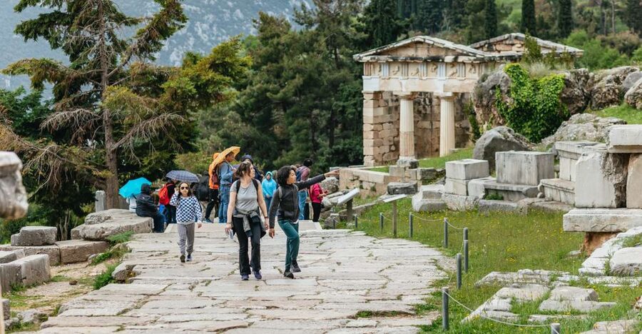From Athens: Small-Group Delphi, Museum & Arachova Day Trip - Should you book this Delphi day trip?