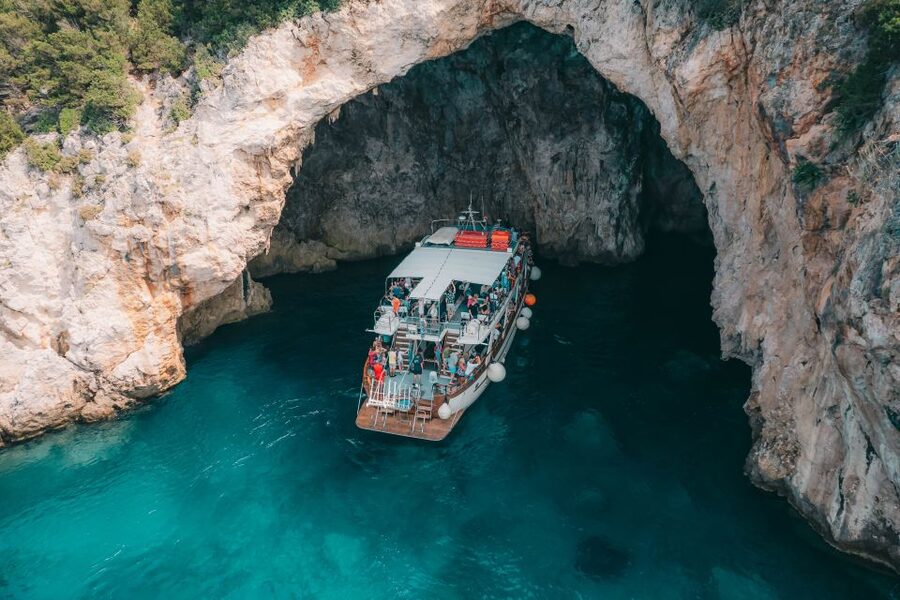 From Benitses/Lefkimmi: Blue Lagoon & Papanikolis Cruise - Bella Vraka and the second chance to swim
