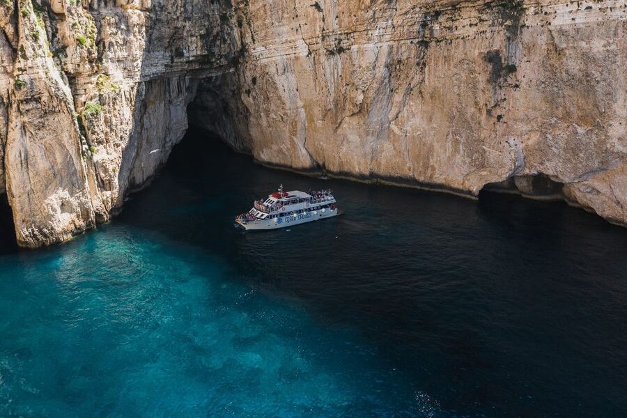 From Benitses/Lefkimmi: Paxos, Antipaxos & Caves Day Cruise - Why Paxos and Antipaxos make a fine day from Corfu
