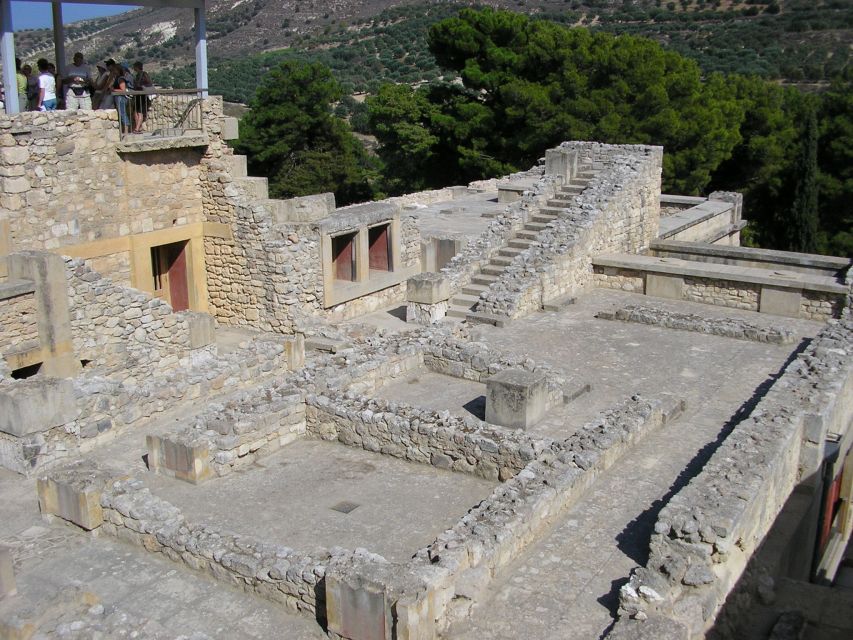 From Chania: Full-Day Heraklion Highlights Guided Tour - What the $112 price really buys you