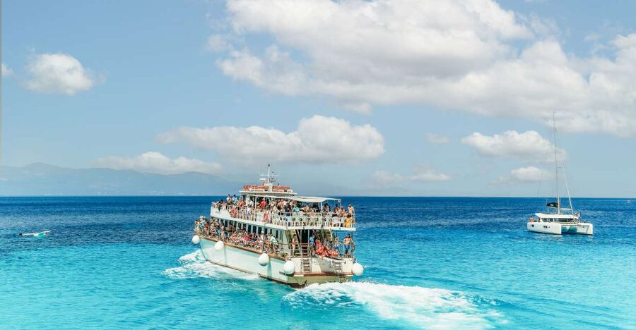 From Corfu Island: Antipaxos & Paxos Blue Caves Boat Cruise - Setting sail past Corfu’s castles and southern coast