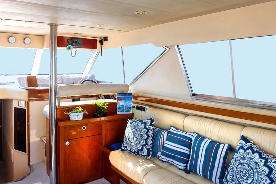 From Corfu: Luxury Yacht Cruise to Paxos and Antipaxos - Two hours in Gaios, Paxos