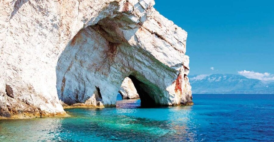 From Kefalonia: Blue Cave Boat Cruise & Shipwreck Photo Stop - Who should book this day on the water