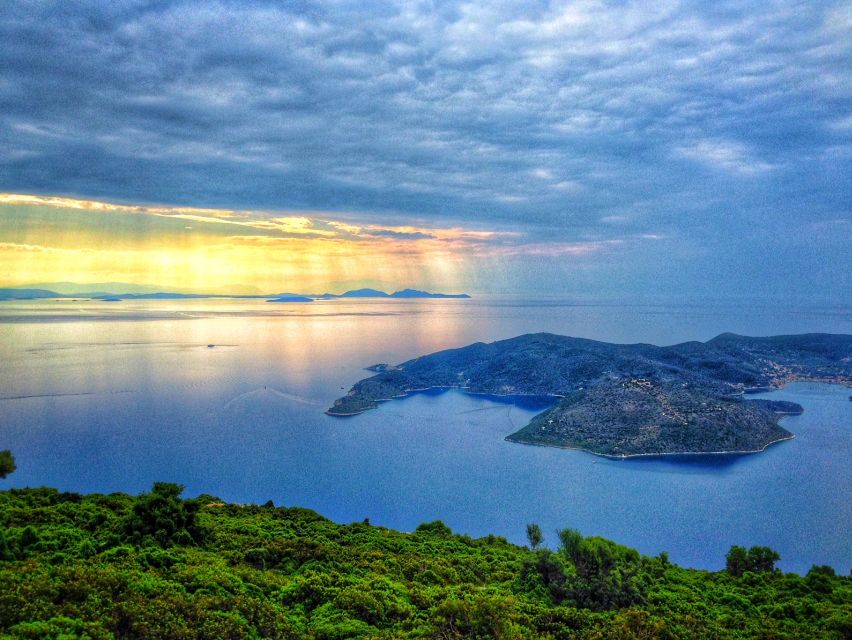 From Kefalonia: Ithaca Island Full-Day Bus Tour - Aetos Pisaetos Port: First Views of Ithaca