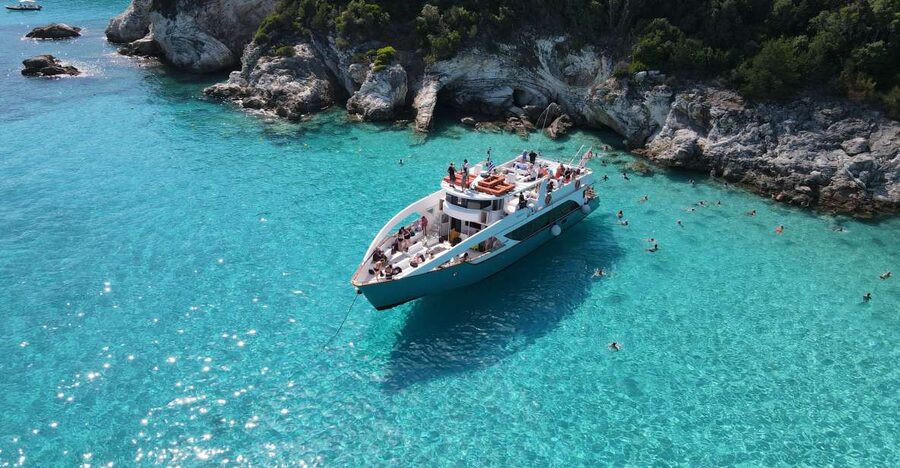 From Lefkimmi: Paxos, Antipaxos & Blue Caves Speedboat Tour - Why Paxos makes a fine day from Corfu
