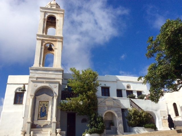 From Mykonos: Full-Day Trip to Tinos Island - The guide makes a major difference