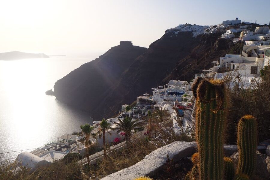 From Naxos: Full-Day Boat Trip to Santorini - Why this Naxos to Santorini trip makes sense