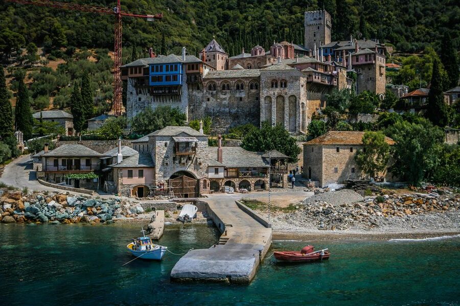 From Ouranoupolis: Cruise to Mount Athos Monasteries - Seeing eight monasteries without entering Mount Athos