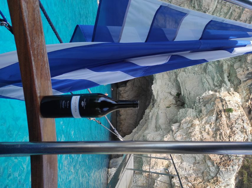 From Parga: Paxos and Antipaxos Cruise with Blue Caves - Comfort, music, and onboard facilities