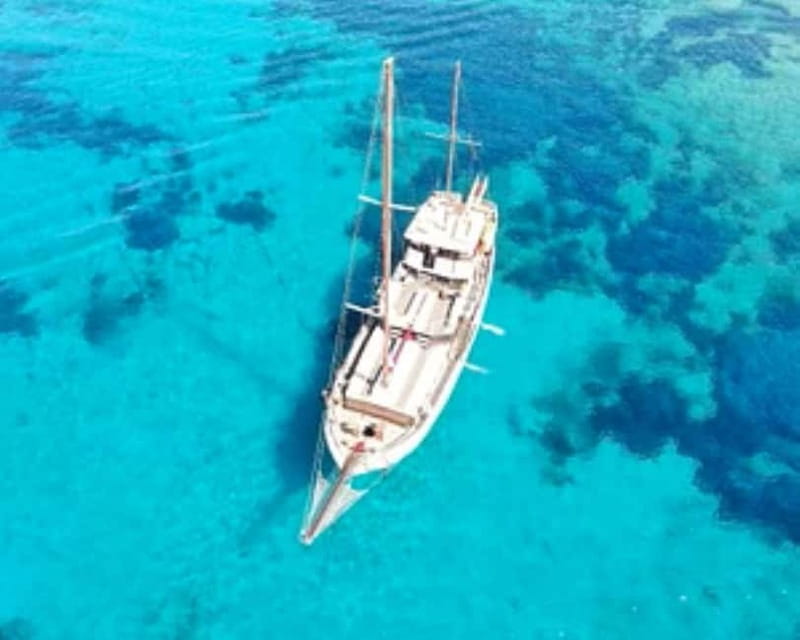 From Paros : Antiparos and Despotiko Full Day Cruise - The day at a glance
