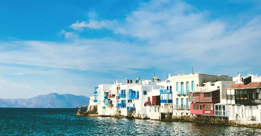 From Paros: Mykonos Full-Day Trip by Catamaran - Arriving in Mykonos and finding your way around