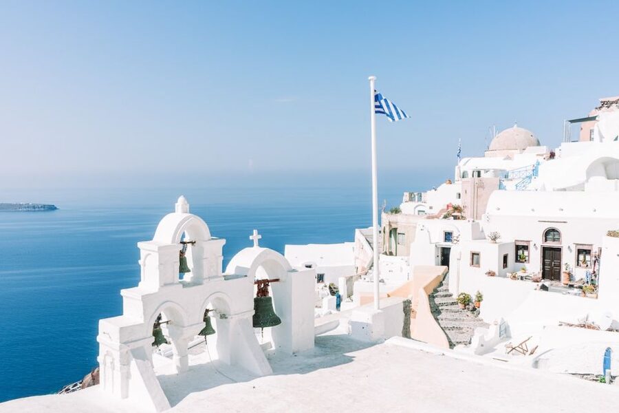 From Paros: Santorini full-Day Trip - Guide quality, communication, and organization