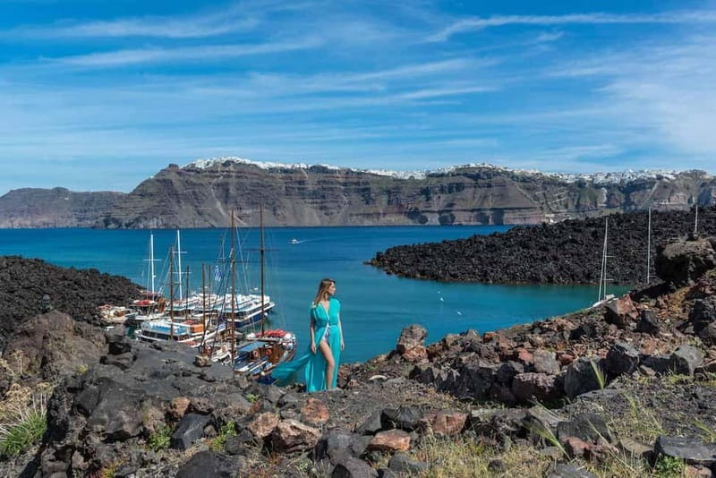 From Santorini: Volcano Cruise With Oia Sunset - Who should book this day