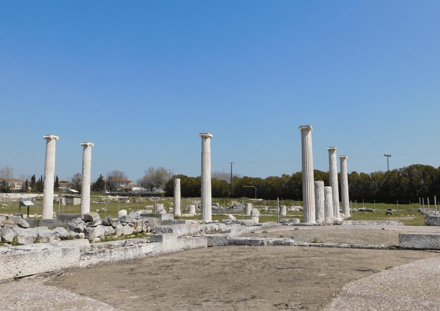 From Thessaloniki: Aigai Royal Tombs & Pella Museum Day Trip - Alexandros makes the road time useful