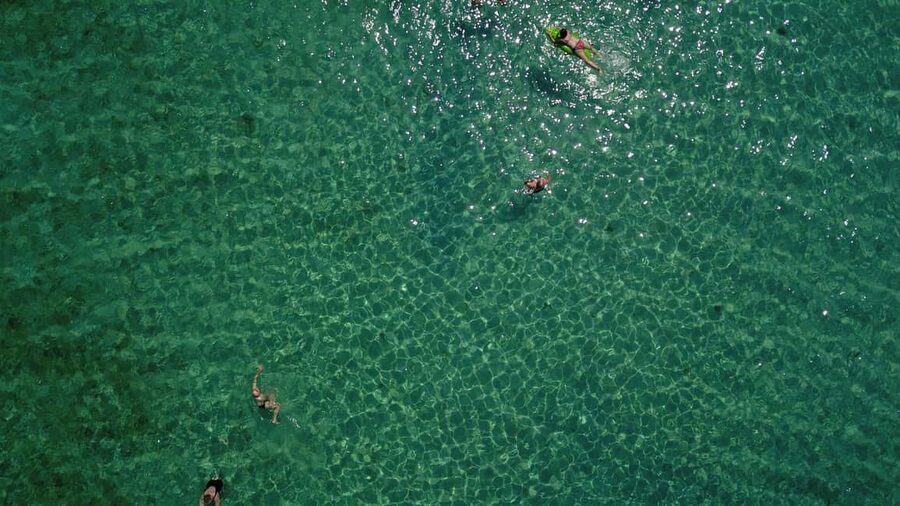 From Thessaloniki: Halkidiki Blue Lagoon Cruise with Lunch - Cruising toward Ammouliani Island
