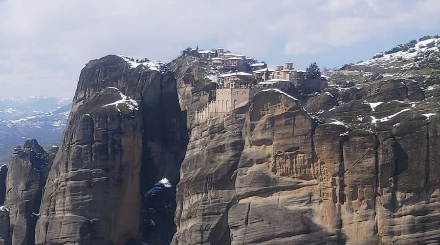 From Thessaloniki: Private Day Trip to Meteora with Transfer - What the private format adds