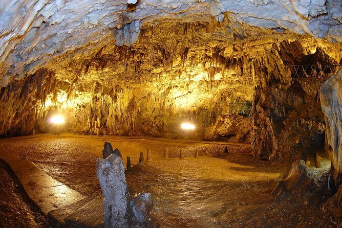 Full-Day Fiskardo Island Guided Tour [From Kefalonia] - Drogarati Cave: the stronger cave visit