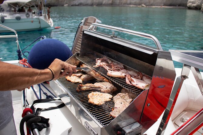 Full-Day Small-Group Cruise in Milos & Poliegos with Lunch - Kleftiko: Pirate Coves and White Rock