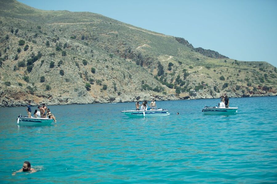 Georgioupolis: Rent a Boat Safari Sea Tour - Taking control from Georgioupolis