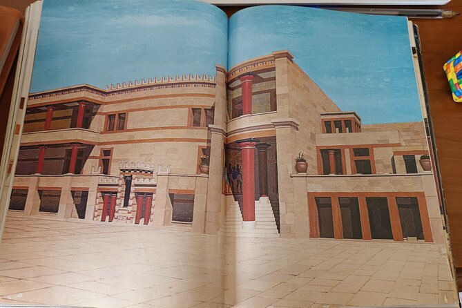 Guided Tour in Knossos Palace - Why Knossos benefits from a guided visit