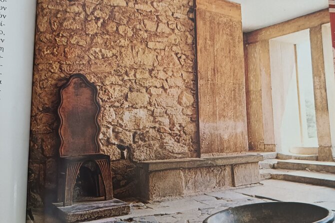 Guided Tour in Knossos Palace - Practical details for families and mixed-interest groups