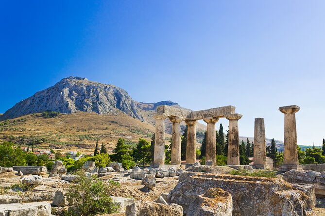 Half Day Ancient Corinth and Canal VR Audio Guided Tour - Standing above the Corinth Canal