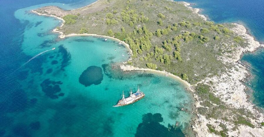 Halkidiki: Blue Lagoon Cruise on a Pirate's Boat - Boarding Menia Maria III