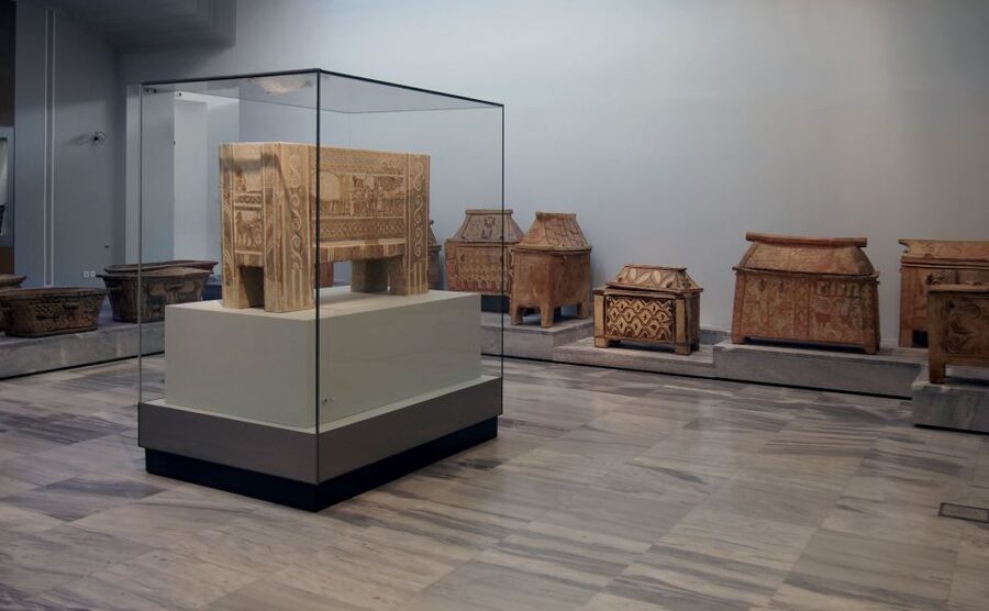 Heraklion Archaeological Museum Ticket & Audio Guide - A practical route through the collection