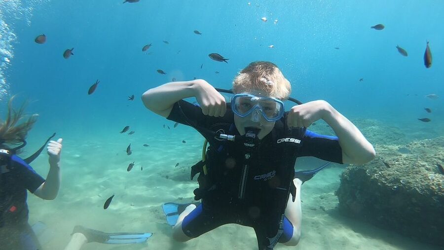 Heraklion: Beginner Scuba Diving Lesson with PADI Instructor - The safety briefing is where confidence starts