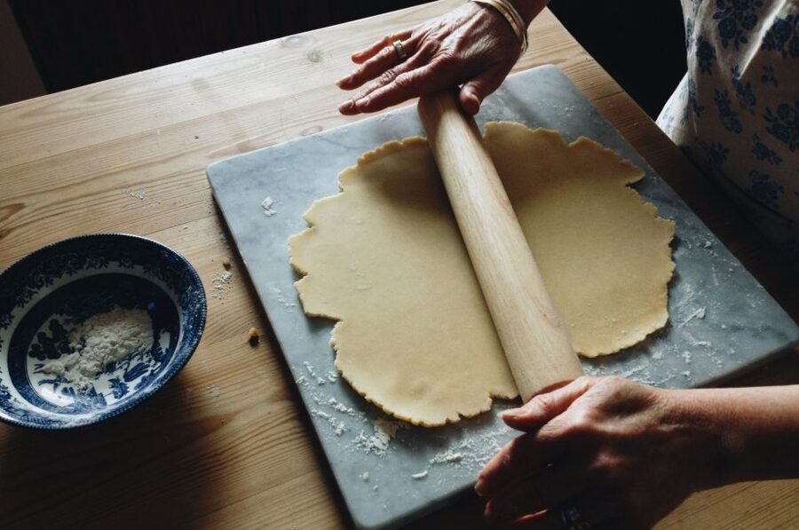 Heraklion: Cretan Cooking Lesson with Lunch in Arolithos - Key points to know before booking