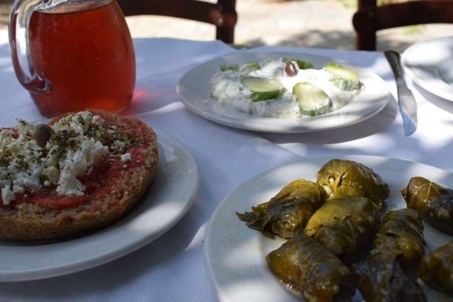 Heraklion: Cretan Cooking Lesson with Lunch in Arolithos - Timing, comfort, and access