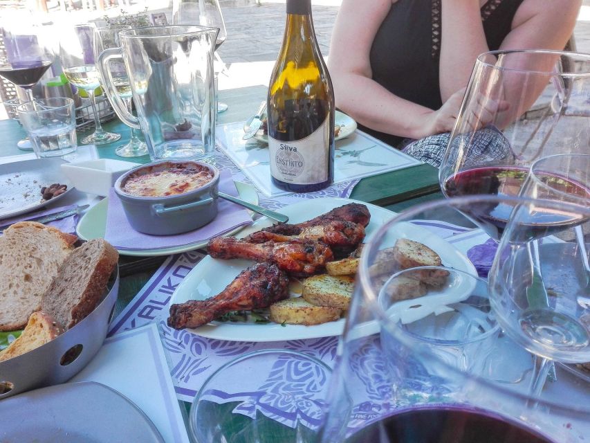 Heraklion: Cretan Wine Tasting Tour & Gourmet Lunch - Understanding Cretan grapes and wine traditions
