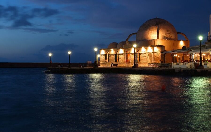 Heraklion:Day trip to Chania old Town,Kournas Lake& Rethymno - What this Crete day tour is really offering