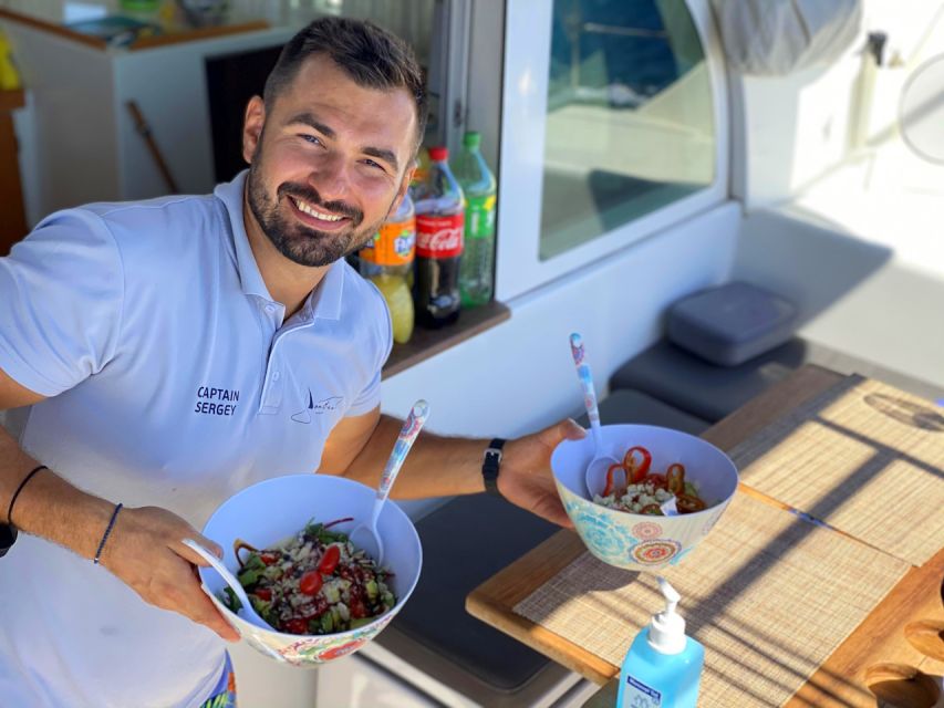 Heraklion: Dia Catamaran Tour - Lunch, Open Bar & Snorkeling - What the $141 price really buys you