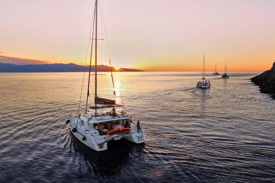 Heraklion: Dia Island Catamaran Cruise with Dinner and Wine - Why this cruise works so well as a Crete day out