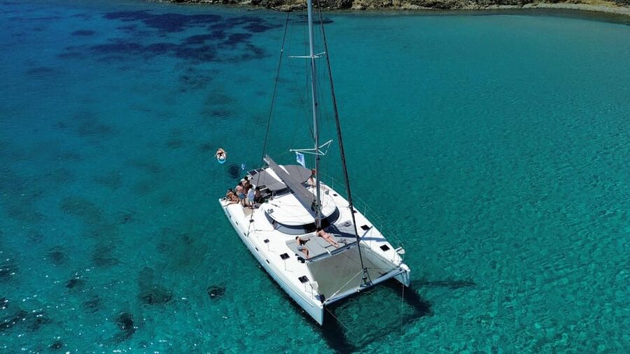 Heraklion: Dia Island Luxury Catamaran Cruise with Meal - Swimming, snorkeling, and paddle boarding at Dia