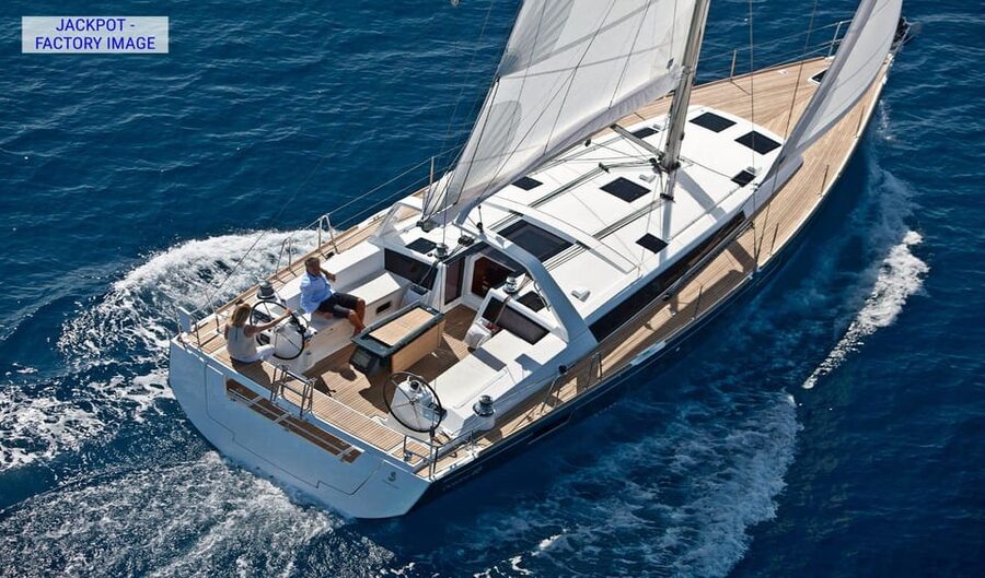 Heraklion: Dia Island Luxury Sailing Trip with Meal & Drinks - Dia Island is about the water, not a shore visit