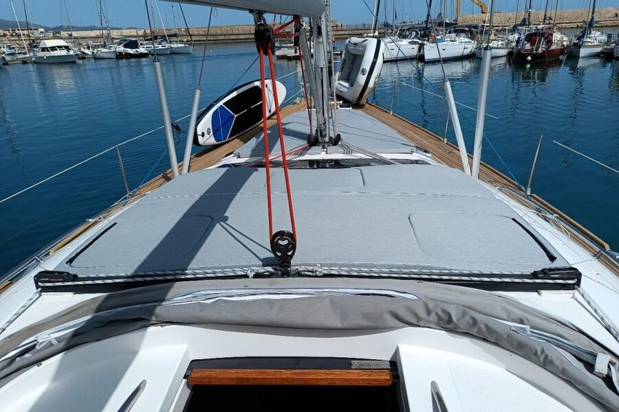 Heraklion: Dia Island Luxury Sailing Trip with Meal & Drinks - Is $68 a good value?