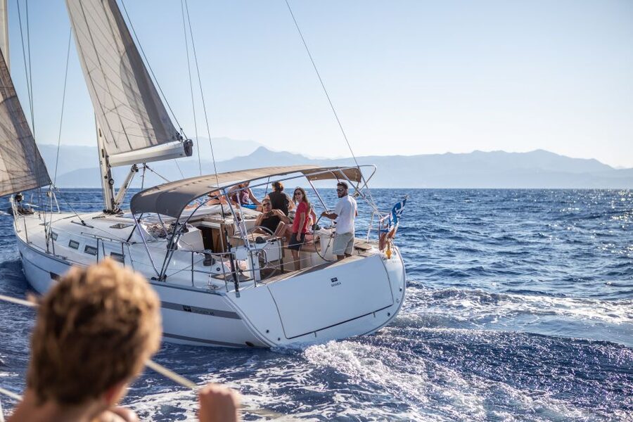 Heraklion: Sailboat Cruise to Dia Island with Drinks & Lunch - Five things to know before you book