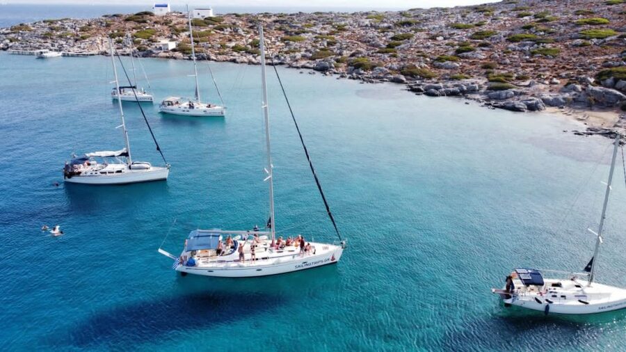 Heraklion: Sailboat Cruise to Dia Island with Drinks & Lunch - Leaving Heraklion by sailboat