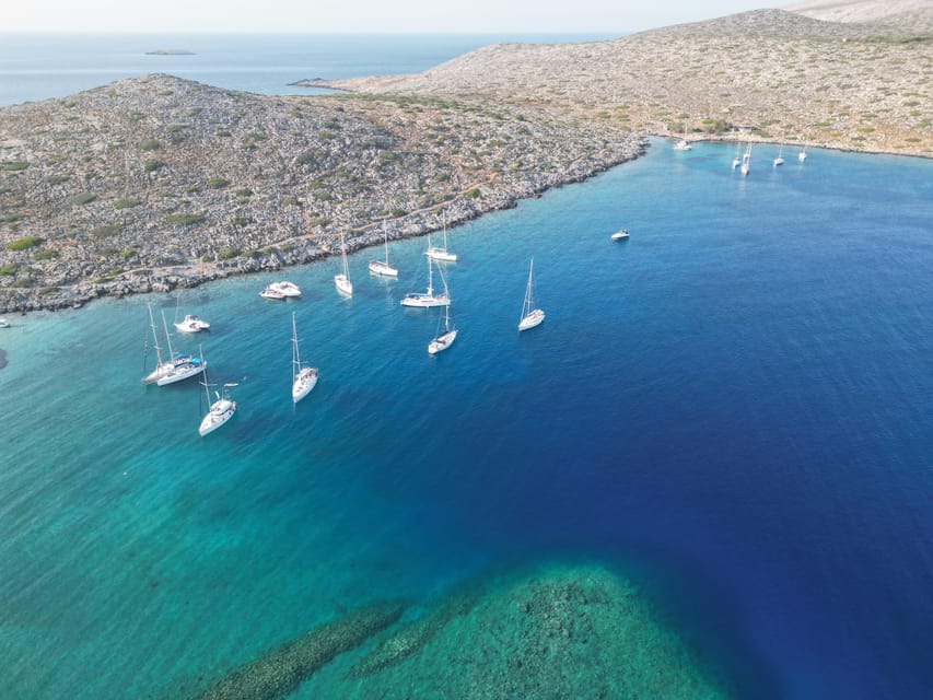 Heraklion: Sailing Cruise to Dia Island with Drinks and Meal - Arriving at Dia’s clear water and rocky shore
