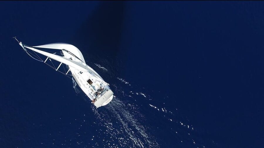 Heraklion: Sailing Cruise to Dia Island with Drinks and Meal - What the $106 price really covers