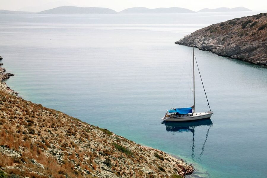 Heraklion: Small-Group Sailing Trip to Dia Island with Lunch - What the $94 price really covers