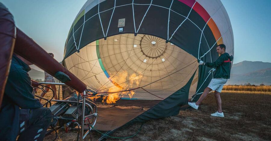 Heraklion: Sunrise Balloon Flight & Sunset Catamaran Cruise - The balloon flight over Crete