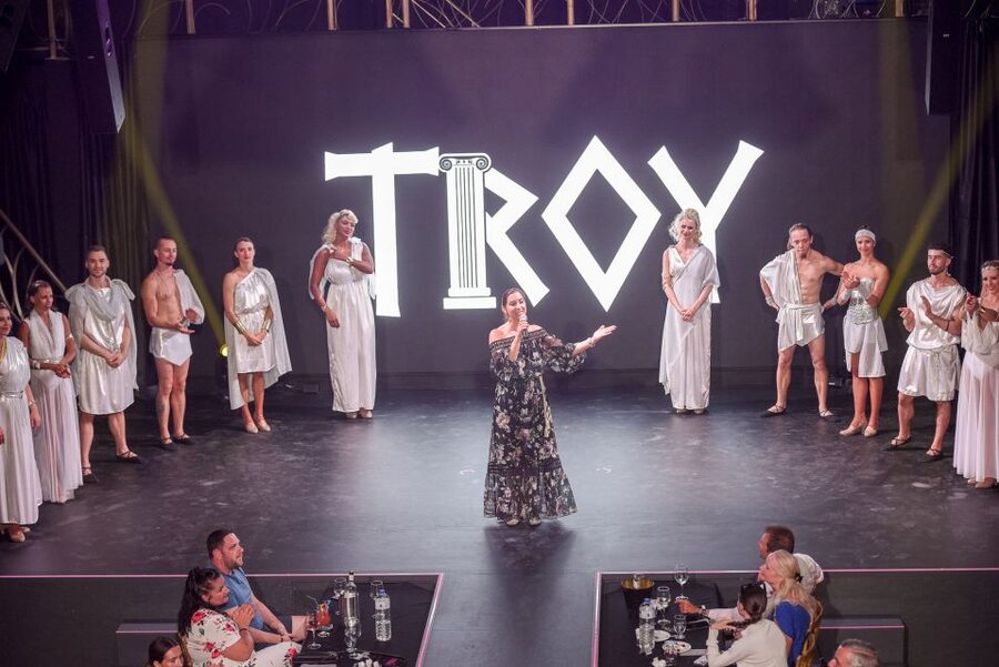 Hersonissos: Troy Dinner-Show Theatre Experience Tickets - Your Phone Becomes Part of the Story