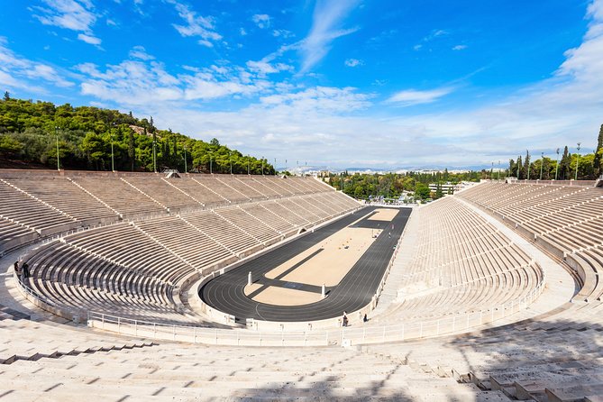 Hop on Hop Off Classic tour of Athens, Piraeus & Beaches - Timing, traffic, and the cruise-port decision