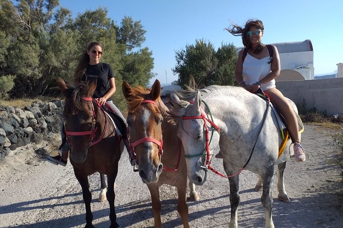 Horse Riding: Explore Secret Thera - How The Guide Shapes The Day